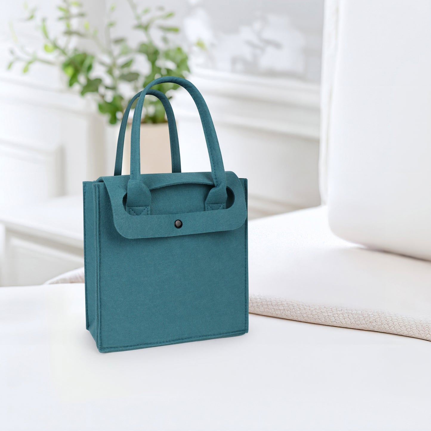 Deluxe Indigo Lid Tote - New!