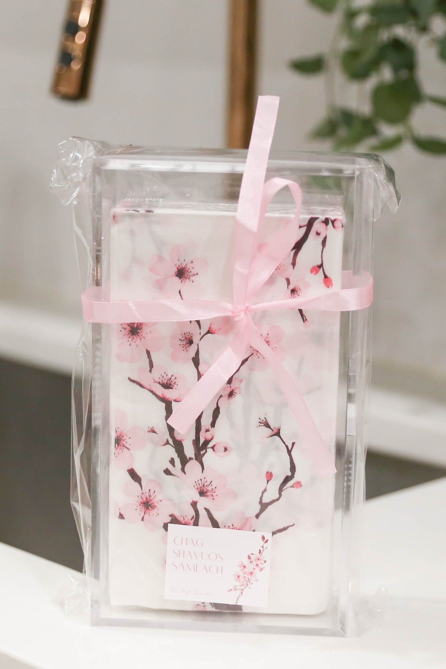 Lucite Guest Napkin Holder