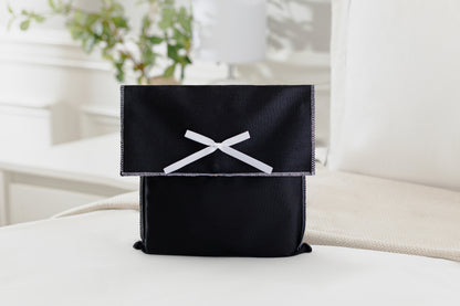 Black N' White Bow Envelope