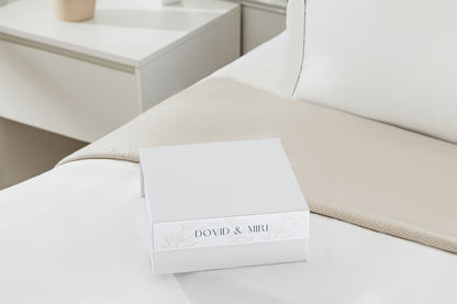 Elegant White Magnetic Box